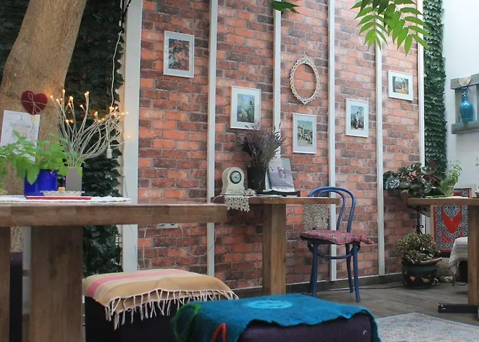 Han/Misafirhane Eshe Boutique